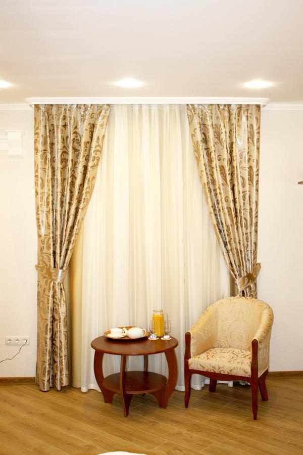 Olimp Hotel Tayirove Buitenkant foto