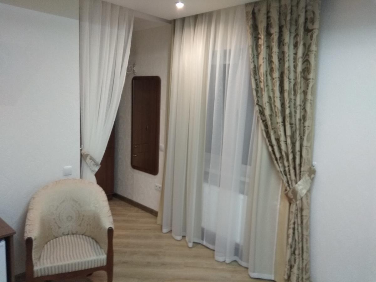 Olimp Hotel Tayirove Buitenkant foto